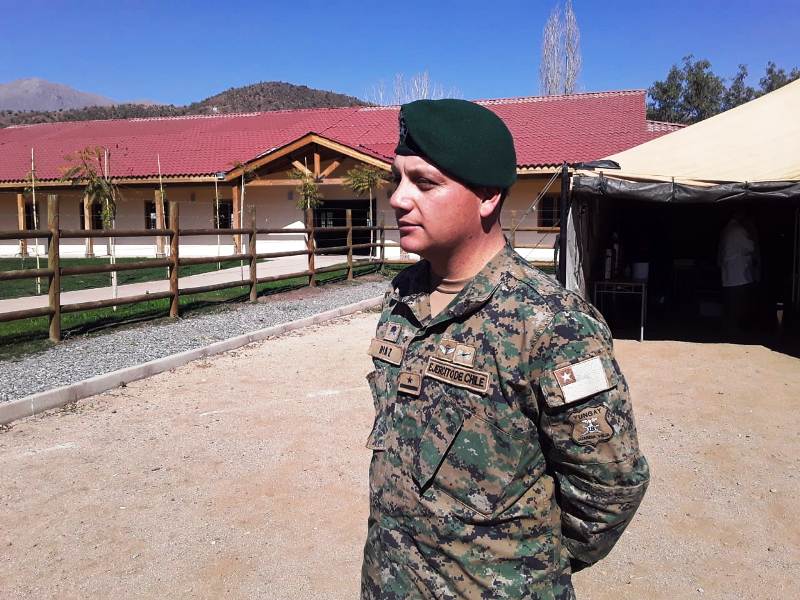 CALLE LARGA: Personal del destacamento Yungay Los Andes estará hasta mañana realizando diversas labores sociales en el sector de Pocuro.