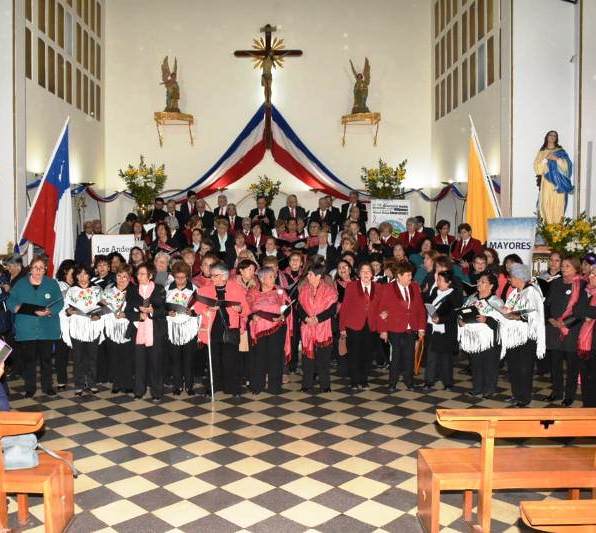 LOS ANDES: Exitoso encuentro internacional de coros de personas mayores en Los Andes