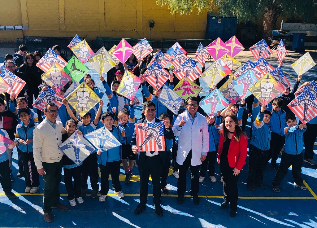 LOS ANDES: En Escuela John Kennedy advierten sobre riesgos del uso de hilo curado