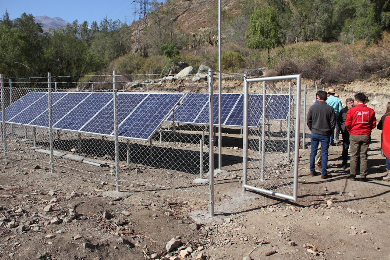 SAN ESTEBAN: Vecinos de Los Espinos contarán con agua potable gracias a trabajo conjunto con Codelco Andina