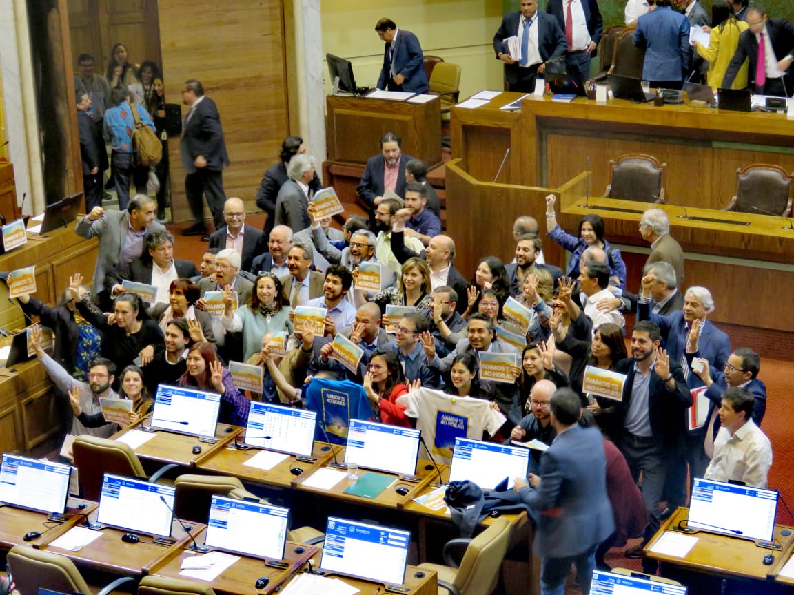 NACIONAL: ​​​Cámara de Diputados aprueban idea de legislar proyecto de «las 40 horas»