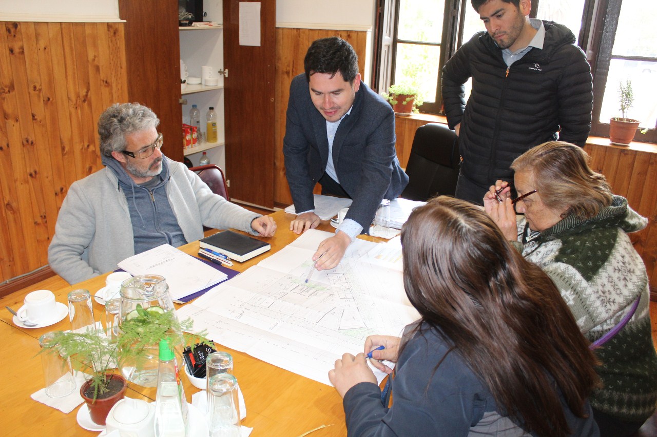 PAQUEHUE: SECPLAC prepara diseño para construcción de nuevo cuartel de bomberos en la comuna