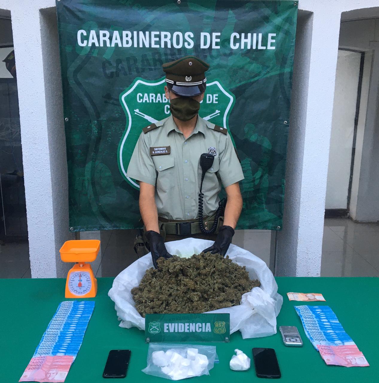 LOS ANDES: OS7 detuvo a dos colombianos que mantenían gran cantidad de drogas