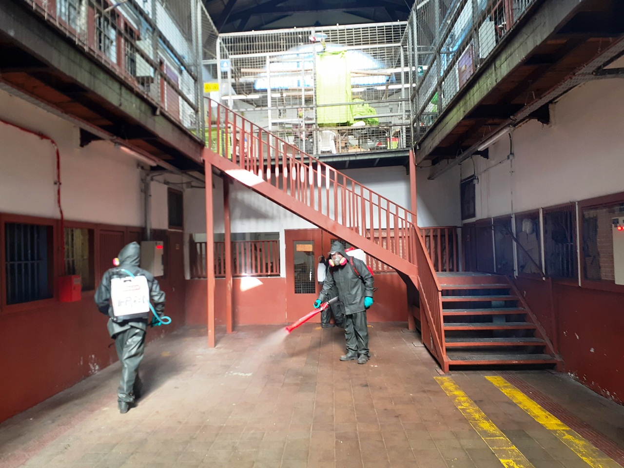 PUTAENDO: Internos del CET de Putaendo se encargan de sanitizar unidades penales del valle de Aconcagua