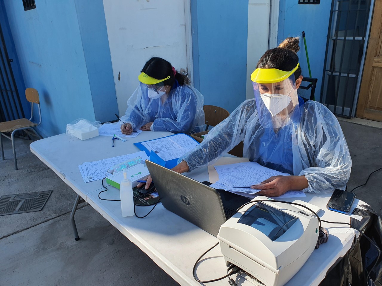 SAN FELIPE: Equipos del CESFAM Segismundo Iturra y CESCOF realizaron en terreno operativos de pesquisa activa de COVID-19