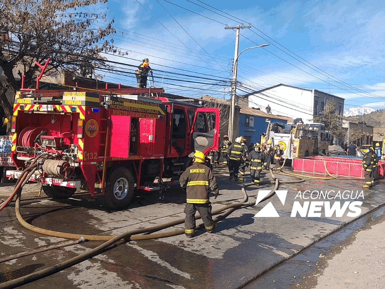 LOS ANDES: Violento incendio consumió por completo local comercial y dejó dos casas con importantes daños en General del Canto