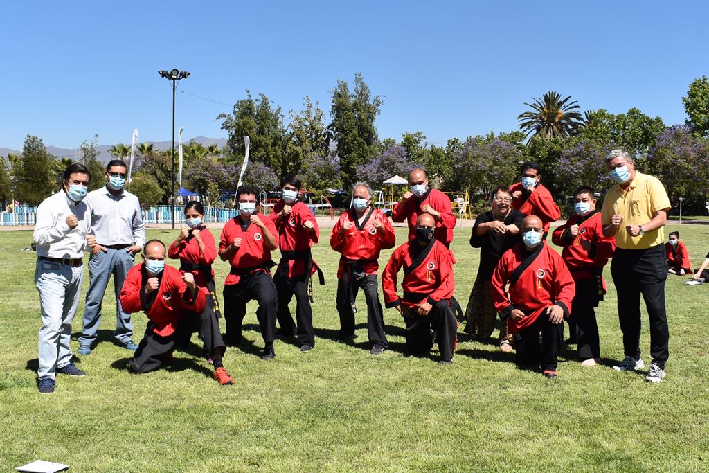 LOS ANDES: Academia Kung Fu Shaolin Chan realizó ceremonia de graduación al aire libre