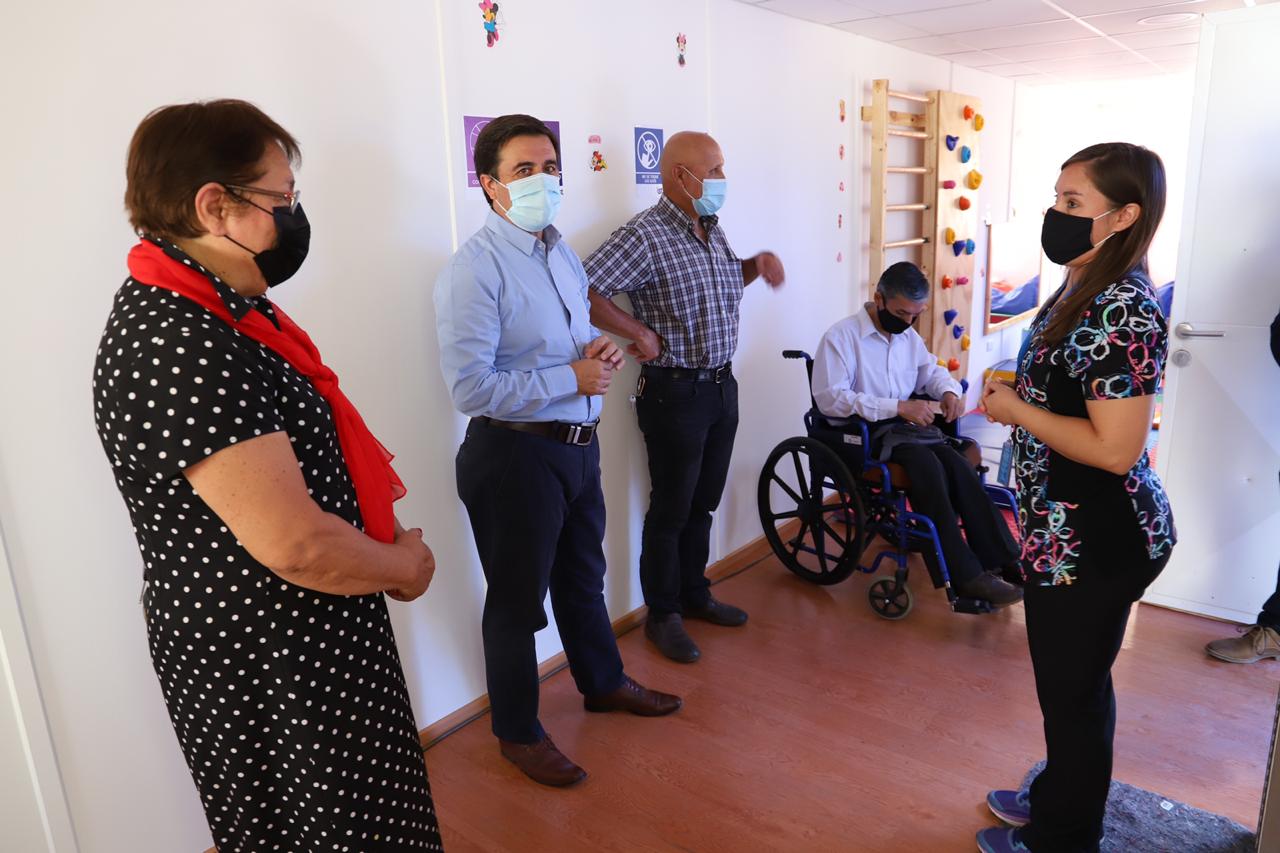 LOS ANDES: [VIDEO] Niños y adolescentes andinos con discapacidades ya cuentan con una sala para atención gratuita y focalizada