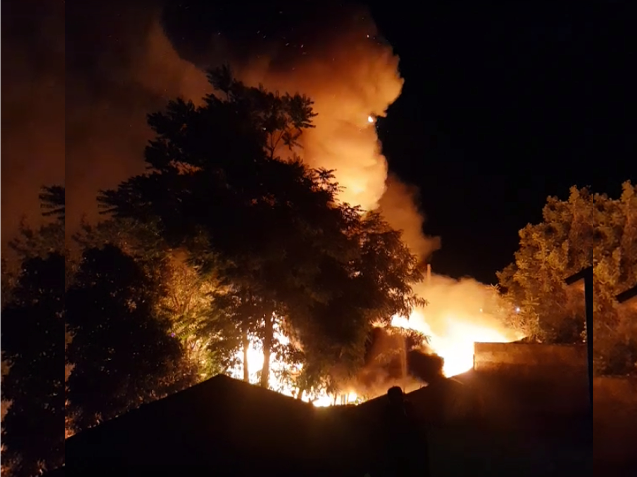 LOS ANDES: Incendio consumió por completo modesta casa a un costado de la linea férrea en Papudo Norte