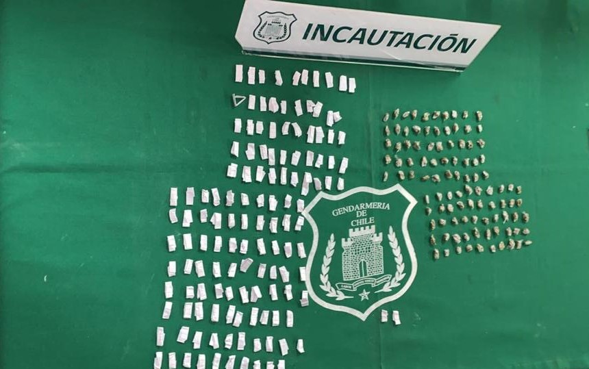 LOS ANDES: Gendarmes decomisan 242 papelillos de Marihuana y Pasta Base escondida en listón de madera