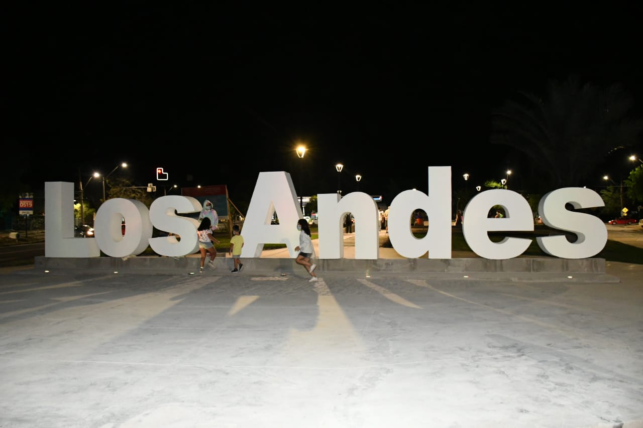 LOS ANDES: Municipalidad entrega nueva y remodelada Plaza El Cobre