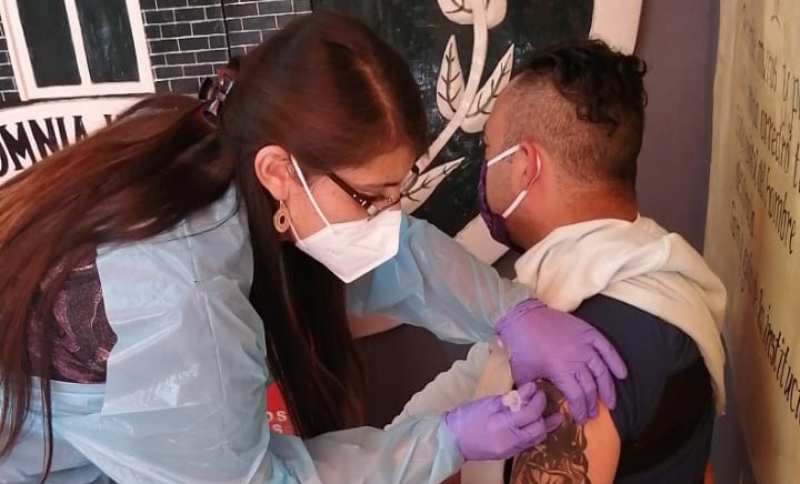 LOS ANDES: Casi el 100 por ciento de la población penal de Los Andes se vacunó contra el COVID19
