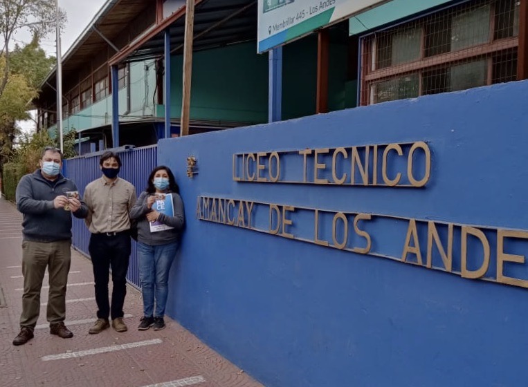 EDUCACIÓN: PACE UV entregó mil dispositivos con planes de datos móviles a estudiantes del valle de Aconcagua y Quilpué