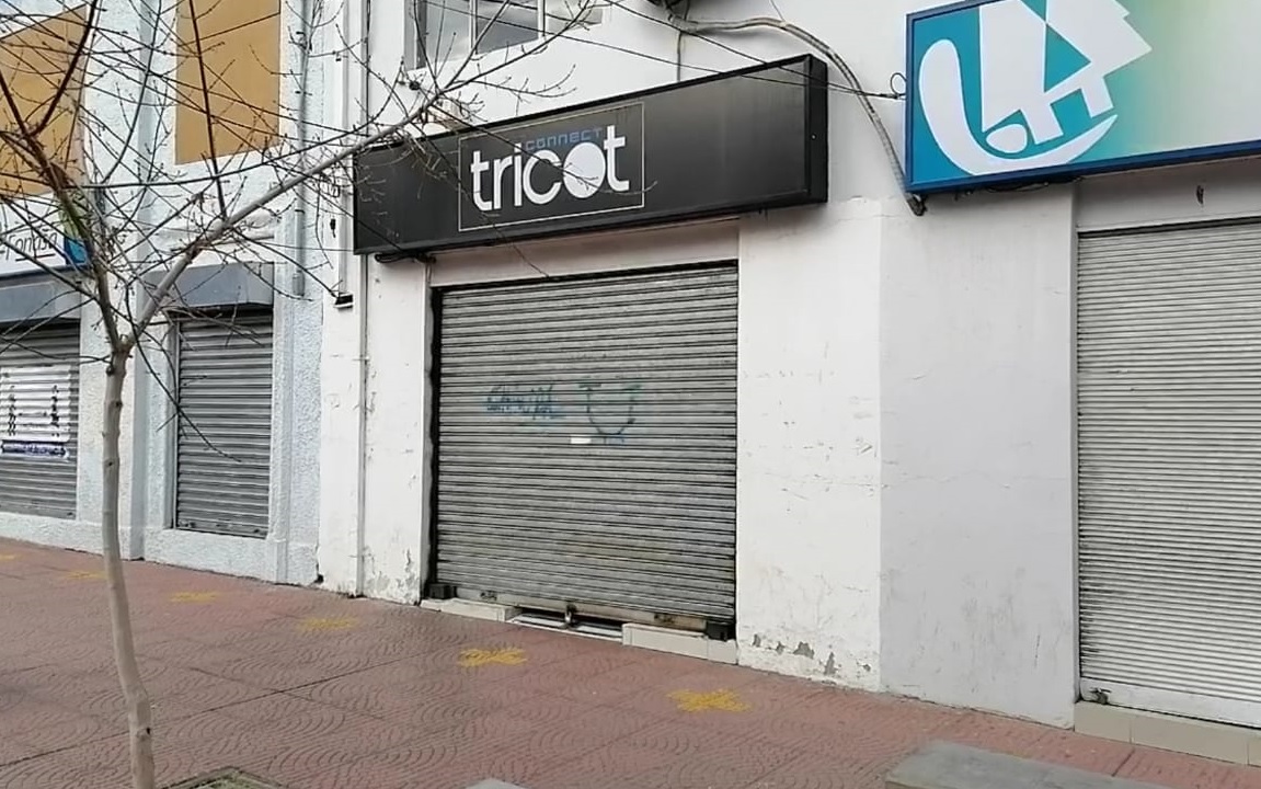 LOS ANDES: Roban gran cantidad de celulares y dinero en efectivo tras violento asalto a tienda Tricot Connect