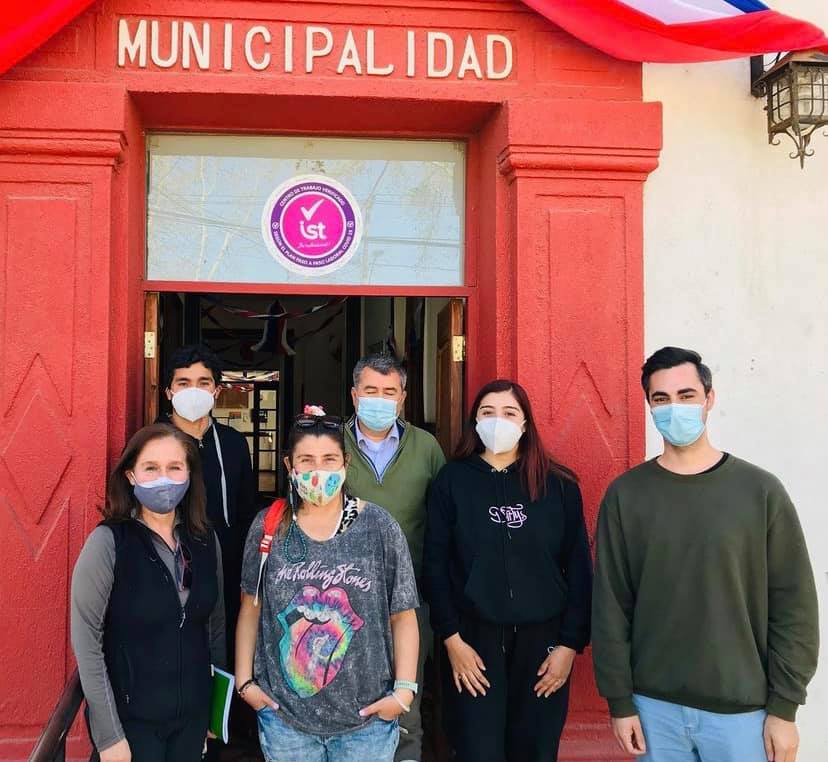 EDUCACIÓN: Municipalidad de Panquehue se reúne con Escuela de Agronomía de PUCV Por proyecto de Huertos Familiares y Residuos Orgánicos
