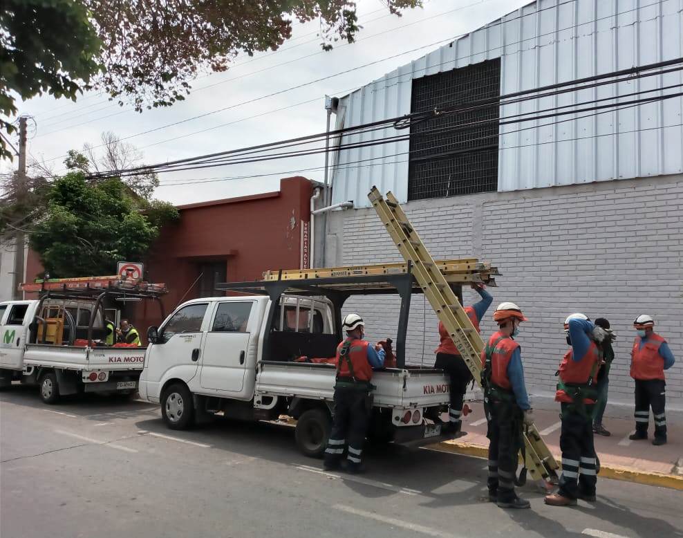 LOS ANDES: Comienza el retiro de cables aéreos en el centro de Los Andes