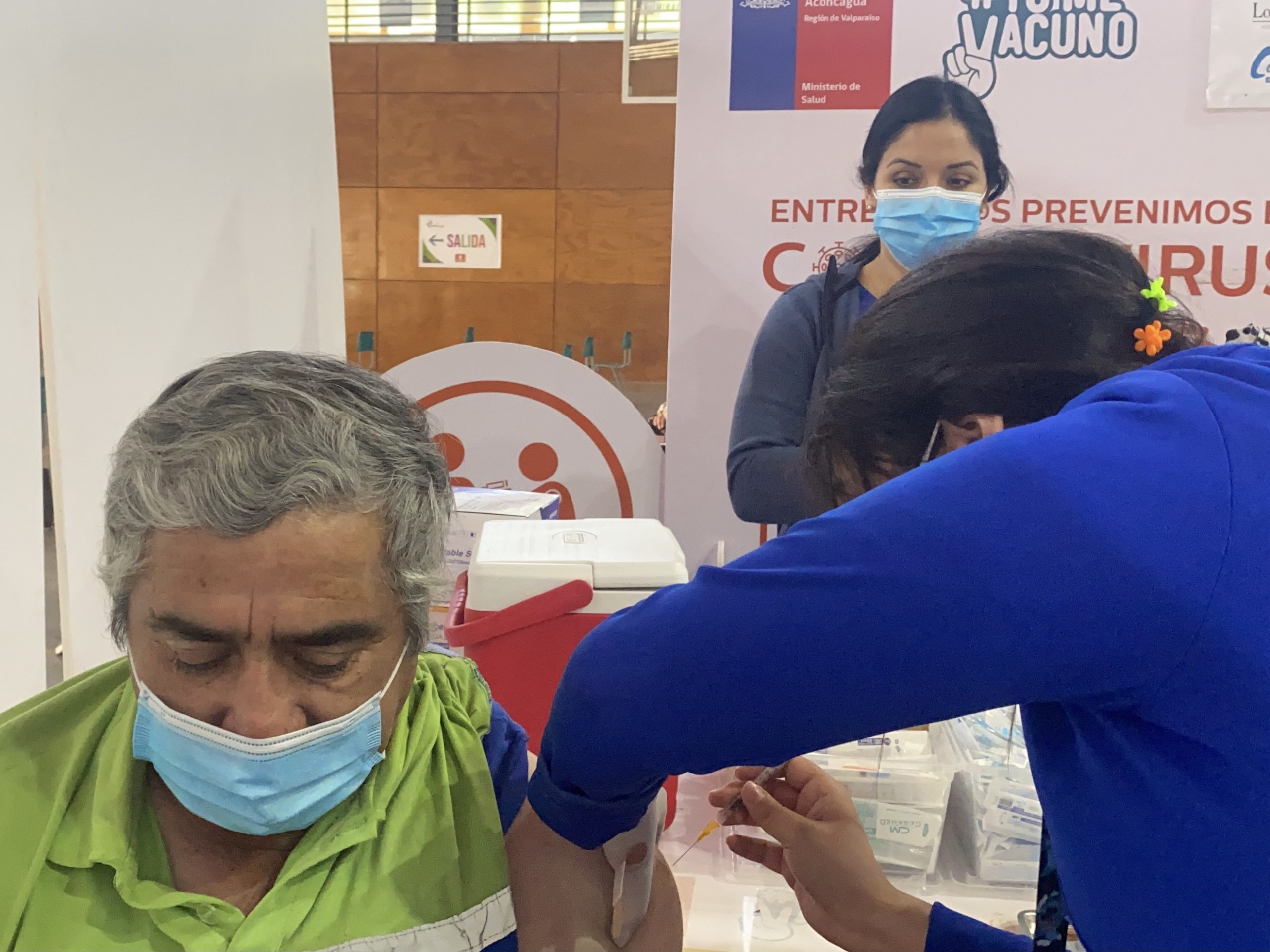 SALUD: Habilitan vacunación contra Covid-19 los días sábado en Los Andes  Para dar continuidad y fortalecer el proceso de inoculación tanto de primeras dosis como dosis de refuerzo