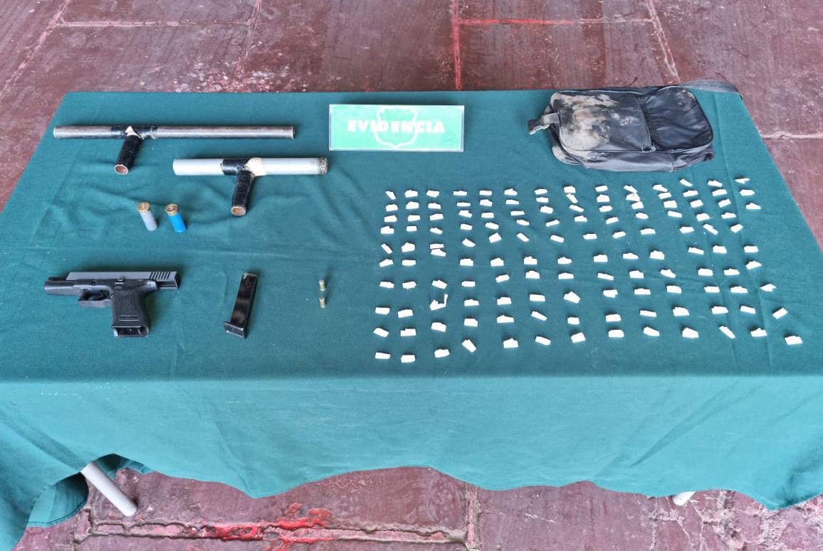 POLICIAL: Cuatro sujetos fueron sorprendidos con armas y drogas en Los Andes