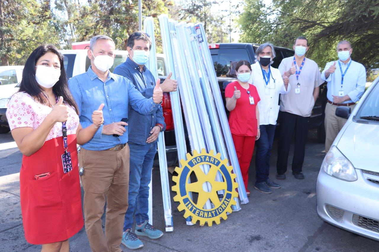 SAN FELIPE: Rotary Club dona competo de set de cortinas a servicio de Maternidad del Hospital San Camilo