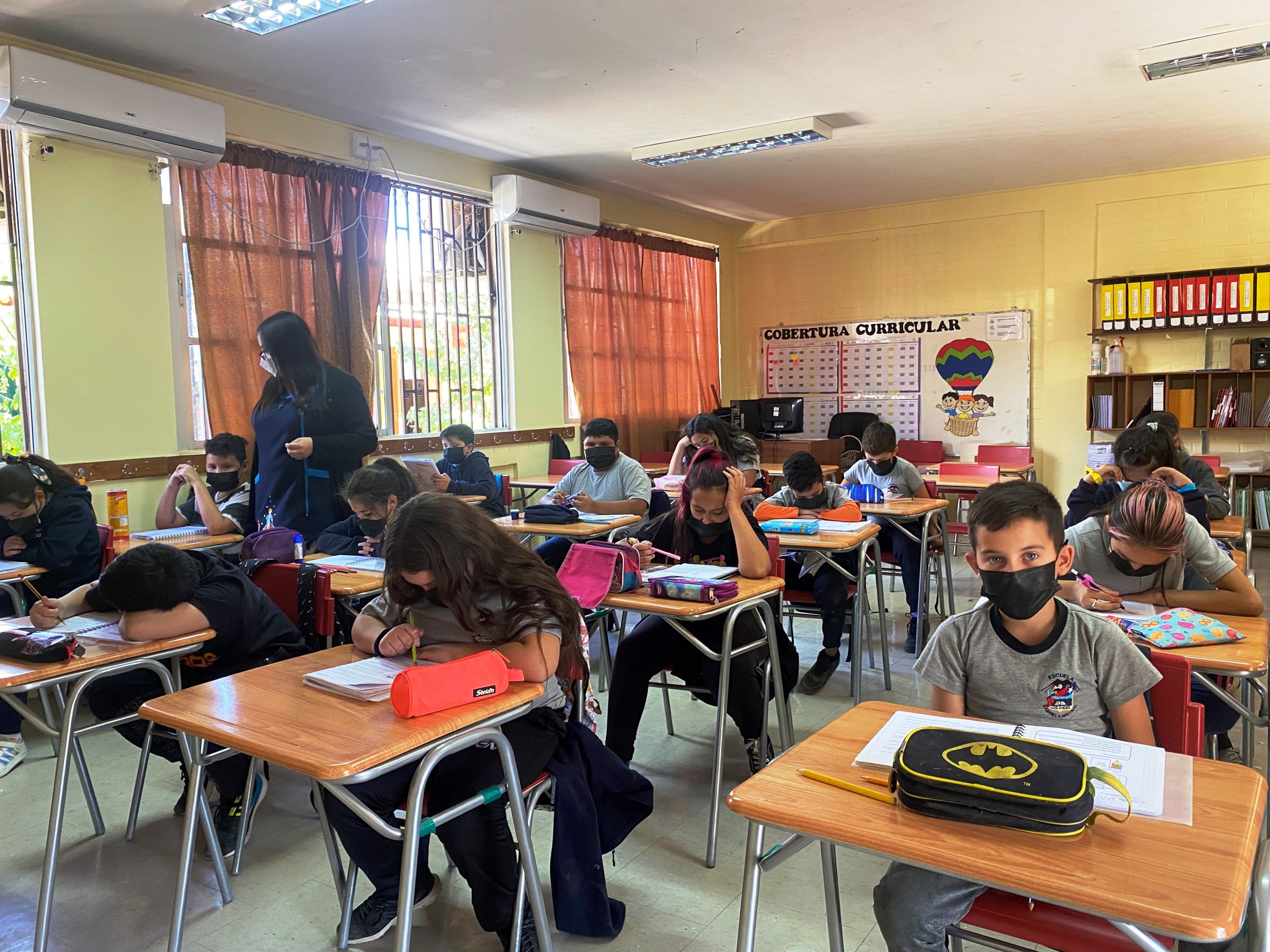 EDUCACIÓN:  Comunidad educativa de la Escuela Gabriela Mistral se acomoda a las clases presenciales