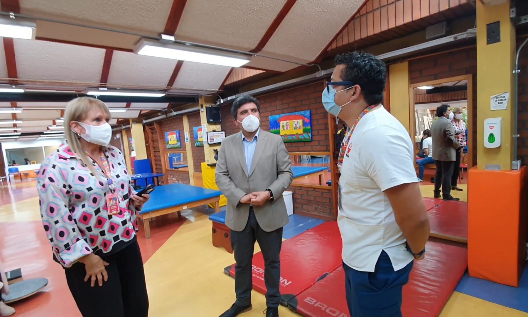 SAN ESTEBAN:  Alcalde Ortega se reúne con Directora Regional de Teletón y solicita atenciones periódicas en Aconcagua para niñas y niños de San Esteban
