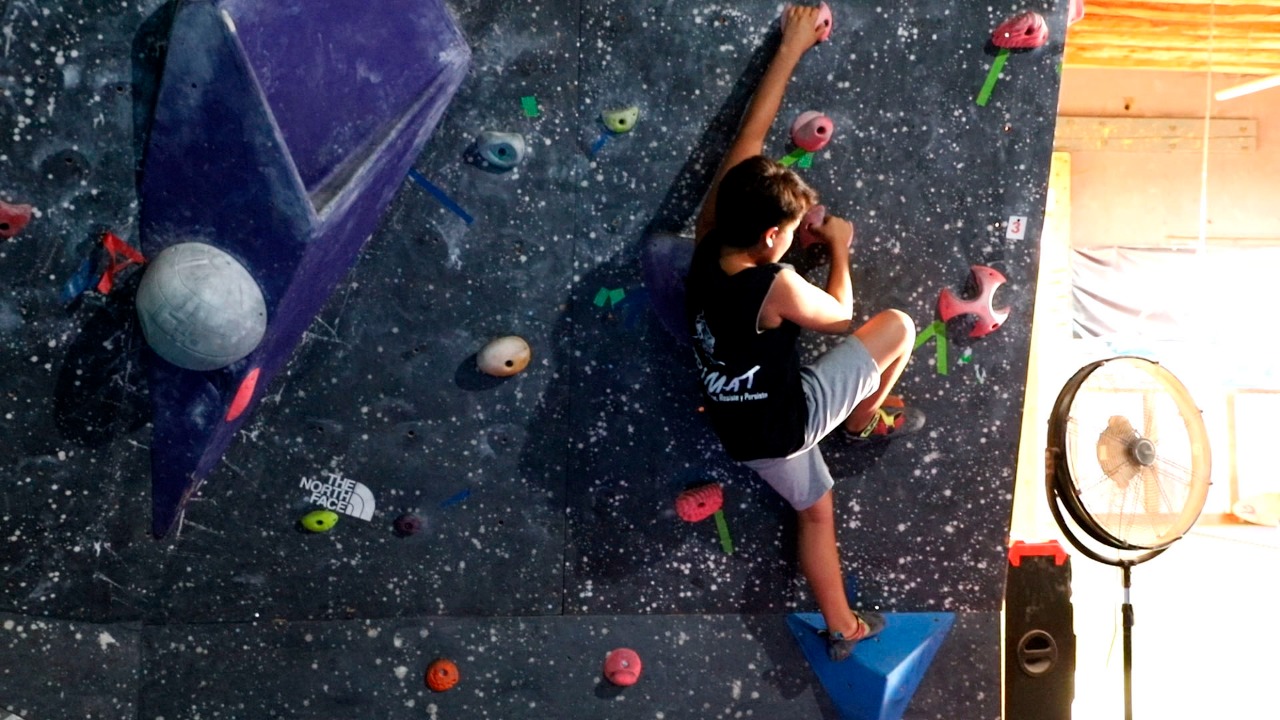 LOS ANDES:  Lucas Jara, el pequeño exponente andino de la escalada deportiva