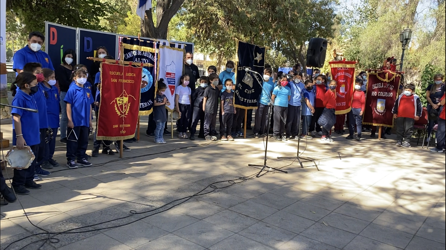 SAN ESTEBAN:  En una emotiva ceremonia, Escuelas de San Esteban conmemoraron el Día de la Educación Rural