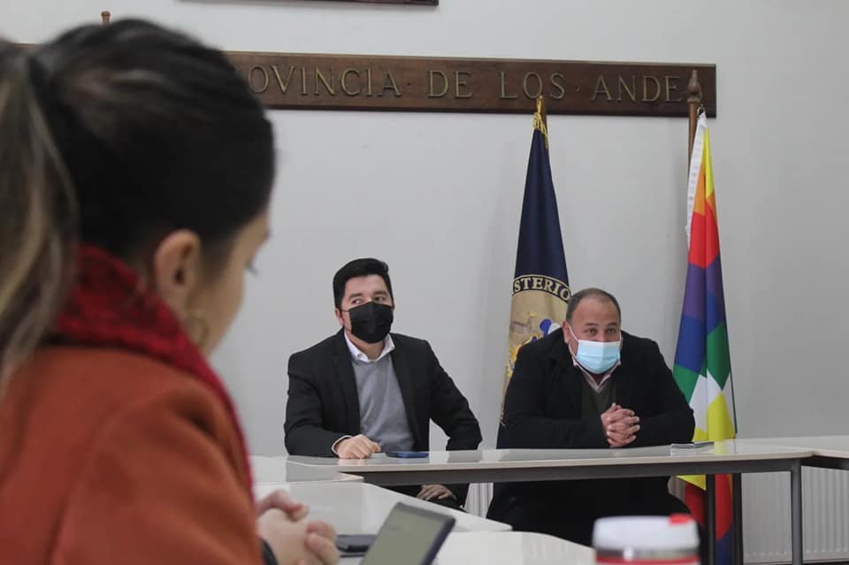 PROVINCIA: Delegado Presidencial Cristian Aravena junto a la SEREMI de Economía, Fomento y Turismo, Christian Inostroza, encabezan Mesa MiPyme en la Provincia de Los Andes