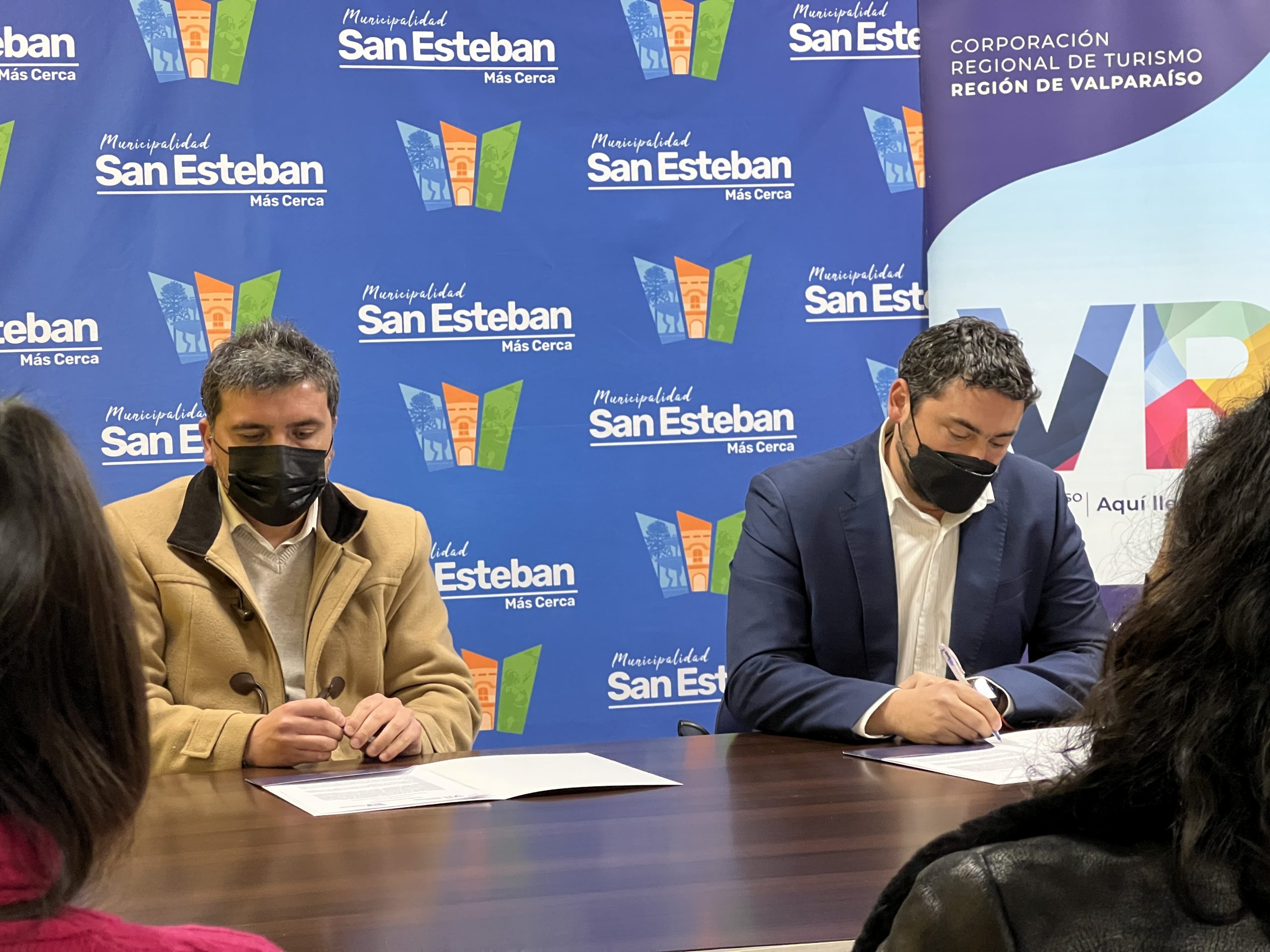 SAN ESTEBAN: Municipio de San Esteban firmó convenio con Corporación de Turismo de la región de Valparaíso para potenciar la comuna