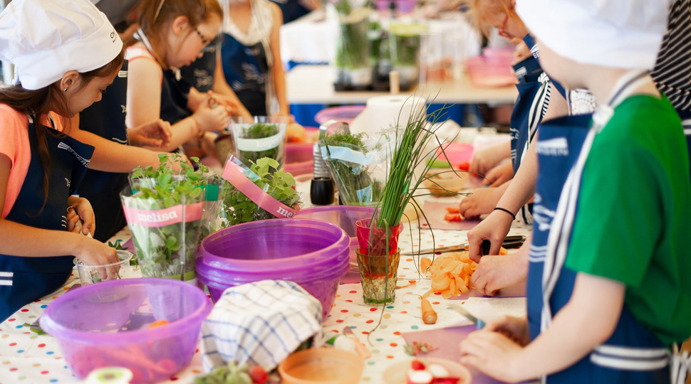 SAN ESTEBAN: Nutricionista del Departamento de Salud de San Esteban entregó recomendaciones de colaciones saludables para niños durante vacaciones