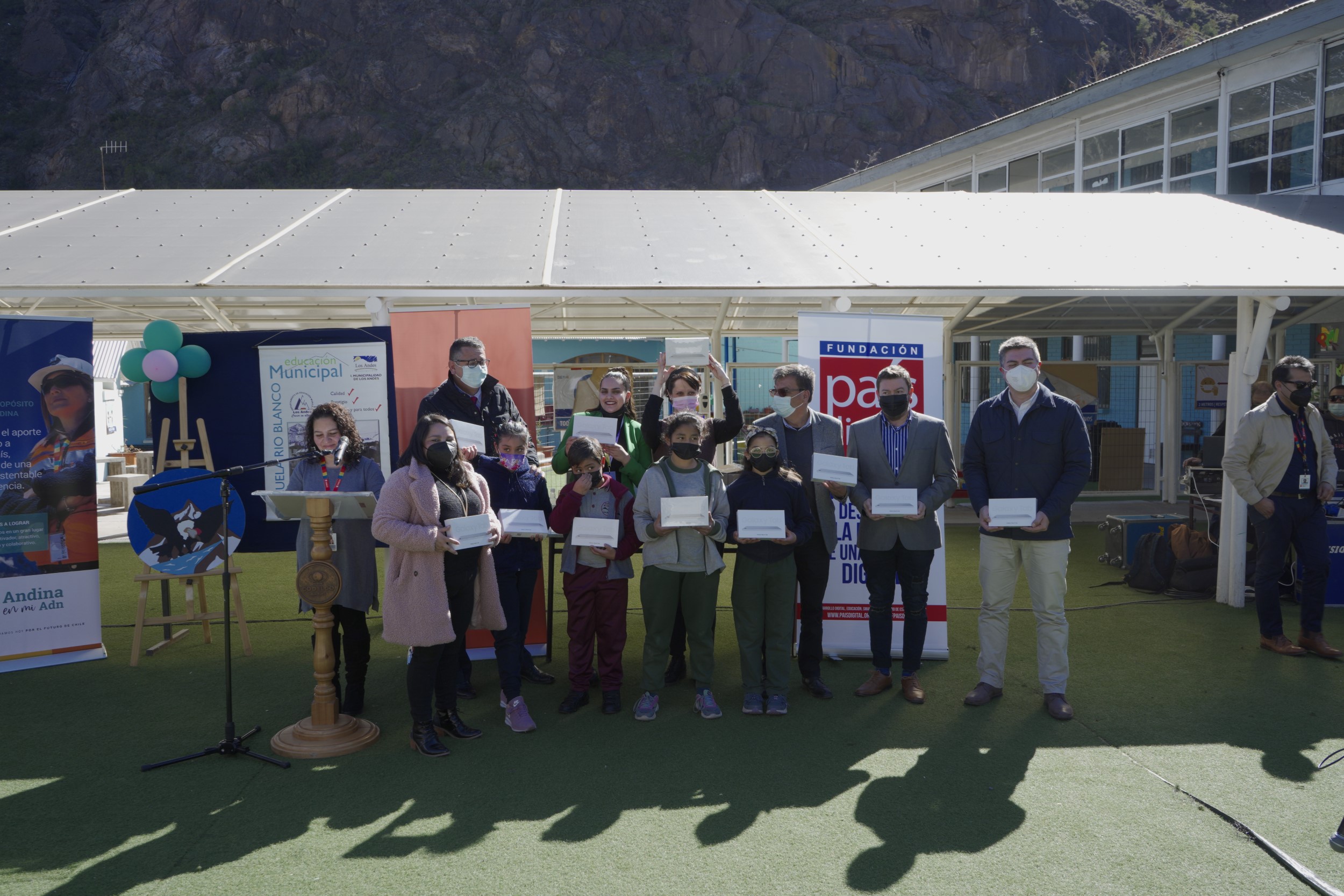 CODELCO: Con nuevo programa de Bibliotecas Digitales Andina potencia aprendizaje virtual en escuelas del Camino Internacional