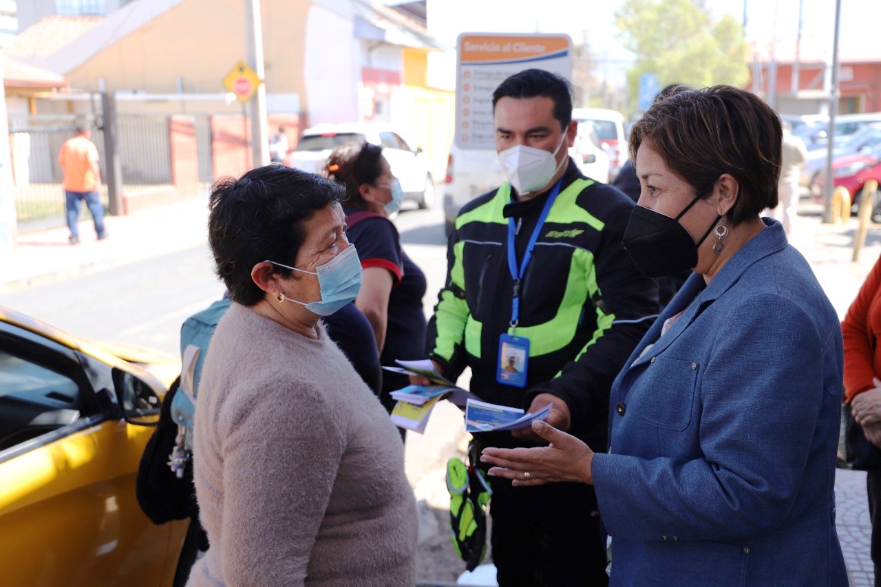 LOS ANDES:  Equipo de Seguridad Pública resguarda pagos a personas mayores en Fiestas Patrias