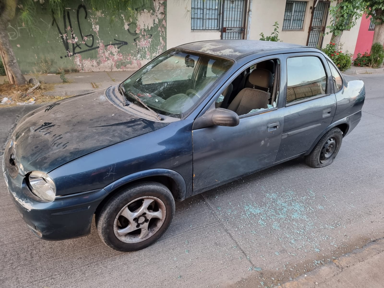 LOS ANDES: Delincuentes armados asaltan violentamente a dueño de Club Aconcagua