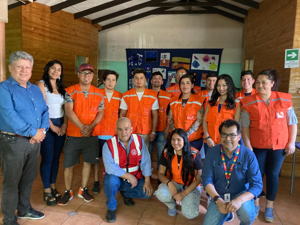 CODELCO: Con apoyo de Codelco Andina vecinos de Río Blanco inician práctica en curso de geología y sondaje