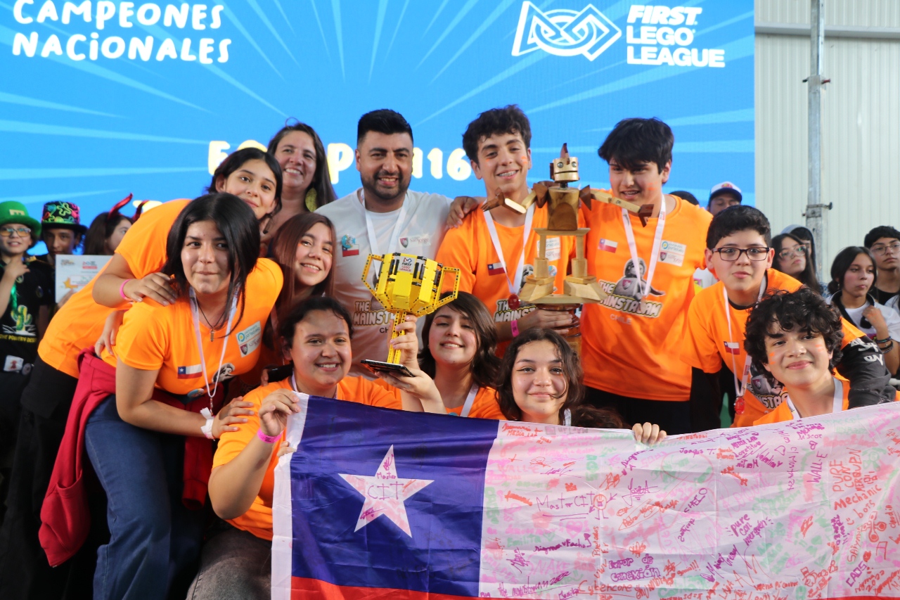 CALLE LARGA: En Calle Larga se definieron los 4 equipos que representarán a Chile en la First Lego League Internacional