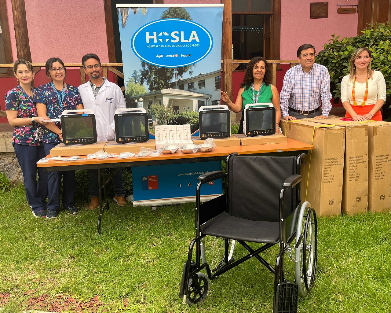 LOS ANDES: Municipalidad de Los Andes donó equipos de monitoreo, sillas de ruedas e instrumental quirúrgico al Hospital San Juan de Dios