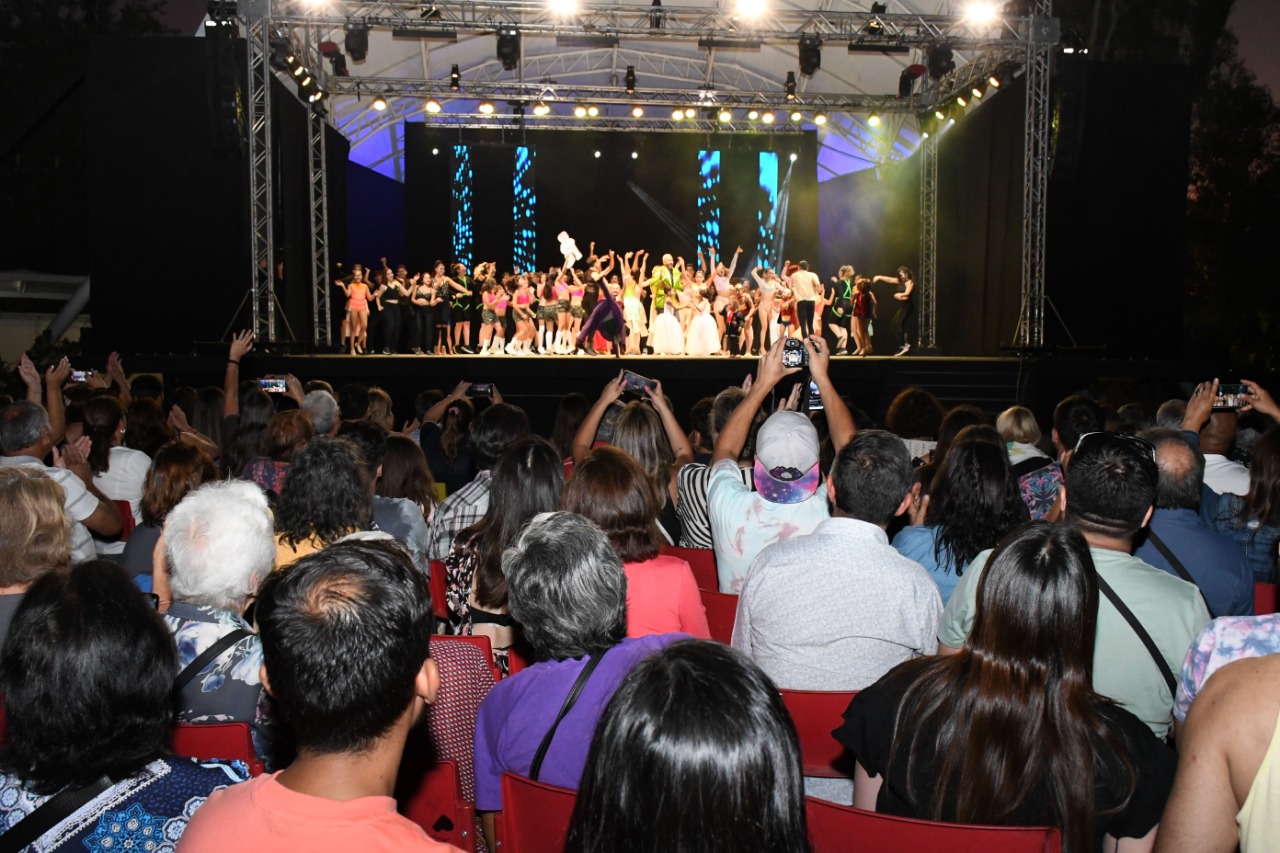 LOS ANDES: Lleno total en gala de danza de “Vive tu Verano”