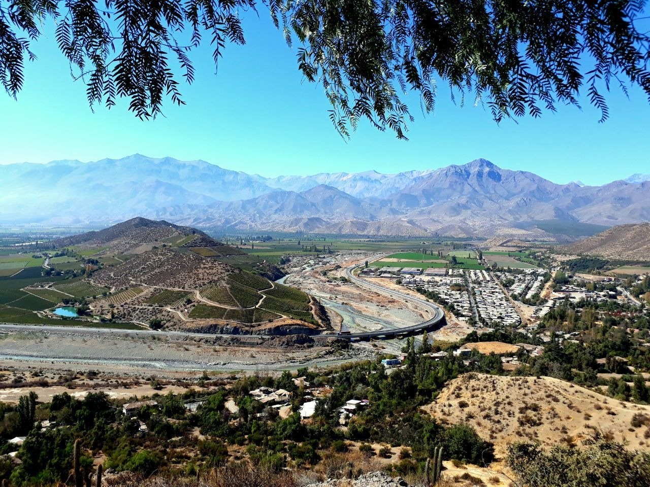 LOS ANDES: Esval logra retomar abastecimiento de agua potable para el 50% de la población de Los Andes