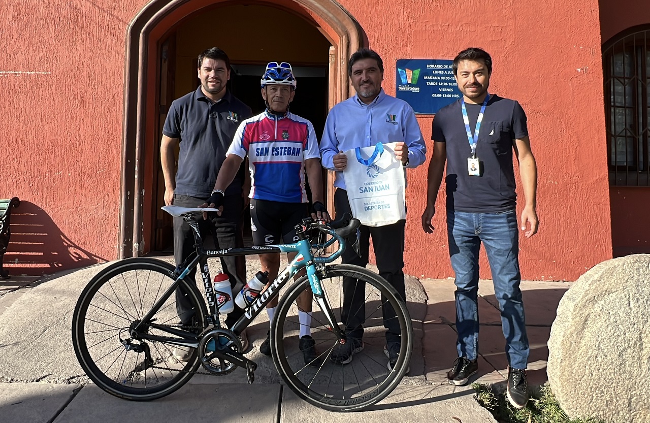 SAN ESTEBAN: Vecino y funcionario del Departamento de Salud municipal de San Esteban representará a la comuna en reconocida competencia internacional de ciclismo