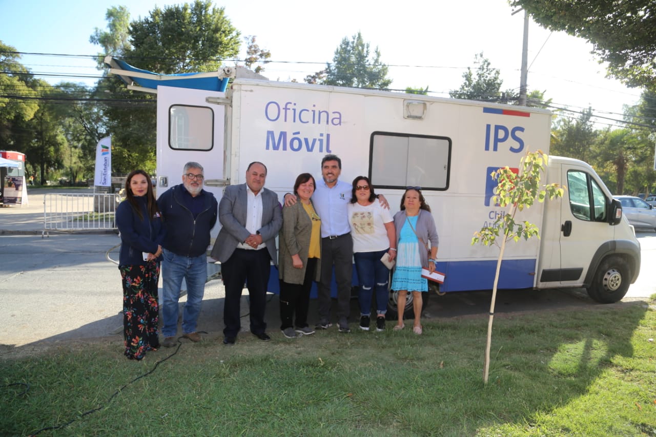 SAN ESTEBAN: Municipio de San Esteban retomó el trabajo conjunto con IPS para la atención de Chileatiende en la comuna