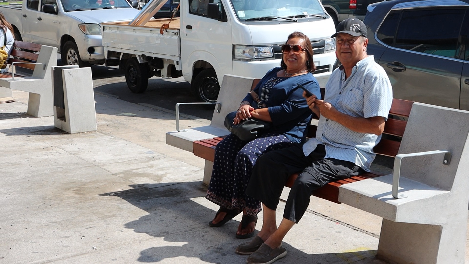 LLAY LLAY: Comienza proceso de cambio de mobiliario urbano en avenida Balmaceda de Llay Llay