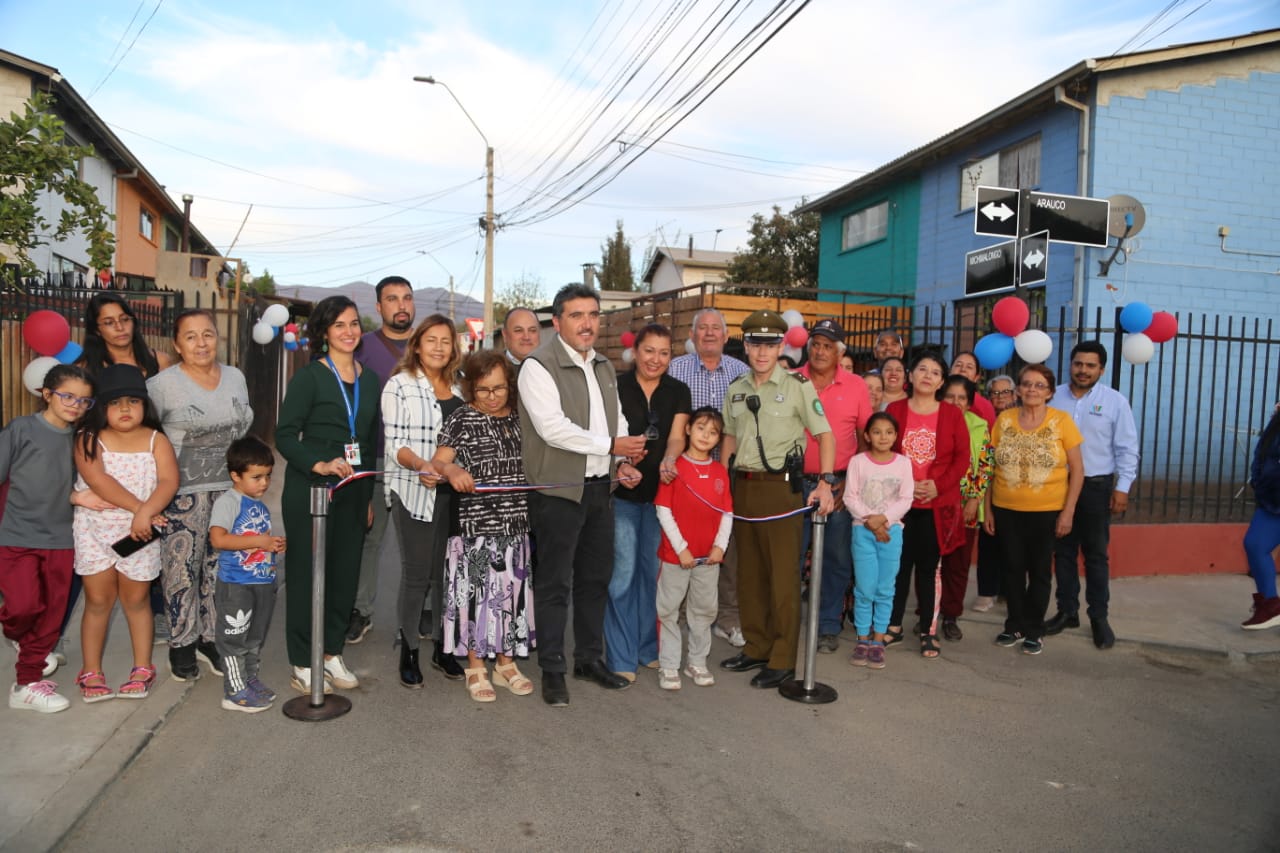 SAN ESTEBAN: Municipio de San Esteban y Minvu inauguran tres pasajes de la Villa El Estero que fueron parte del programa Pavimentos Participativos