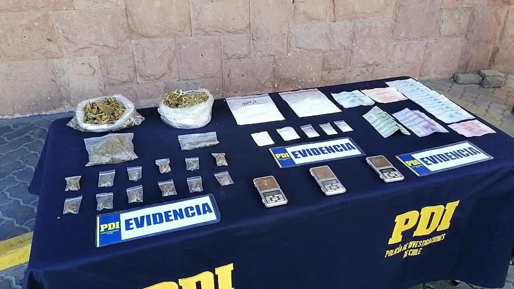 LOS ANDES: Dominicano y Venezolana son detenidos tras operativo de la PDI “Usaban Barberías para vender marihuana y cocaína”