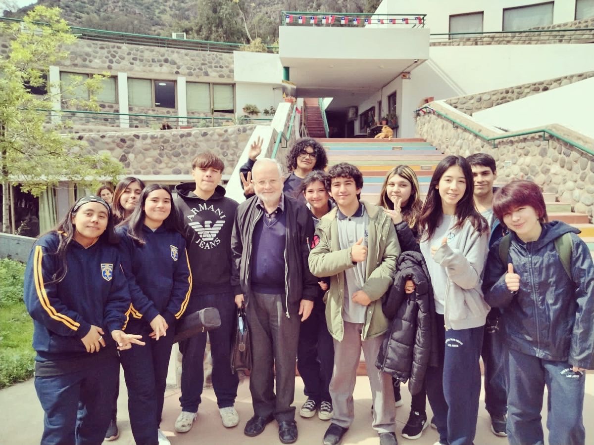 LOS ANDES: Estudiantes Andinos Disfrutaron De Charla Y Concierto Sobre El Astrónomo Y Músico William Herschel.