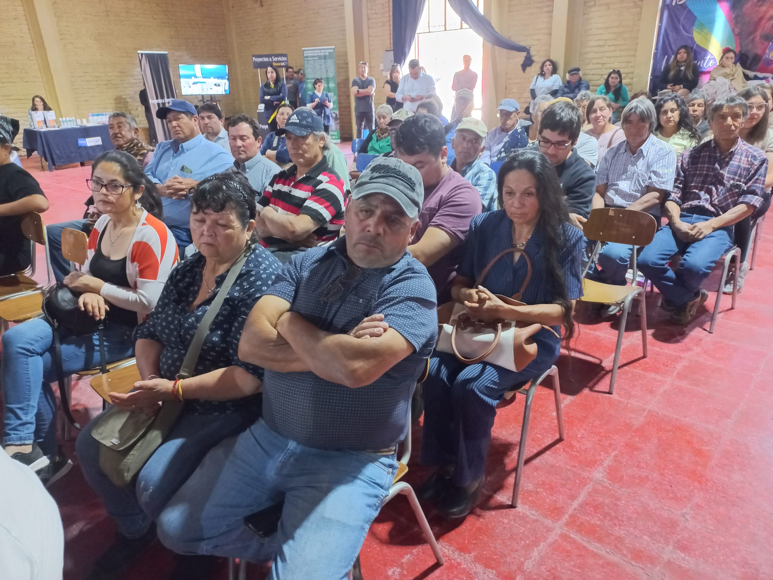 ACONCAGUA: Más de 100 agricultores participaron de Primer seminario Caprino en el Valle de Aconcagua