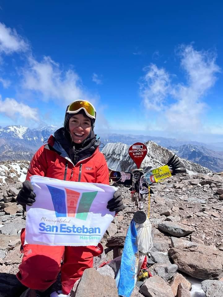 SAN ESTEBAN: Deportista sanestebina alcanzó la cima más alta de América, «el monte Aconcagua»