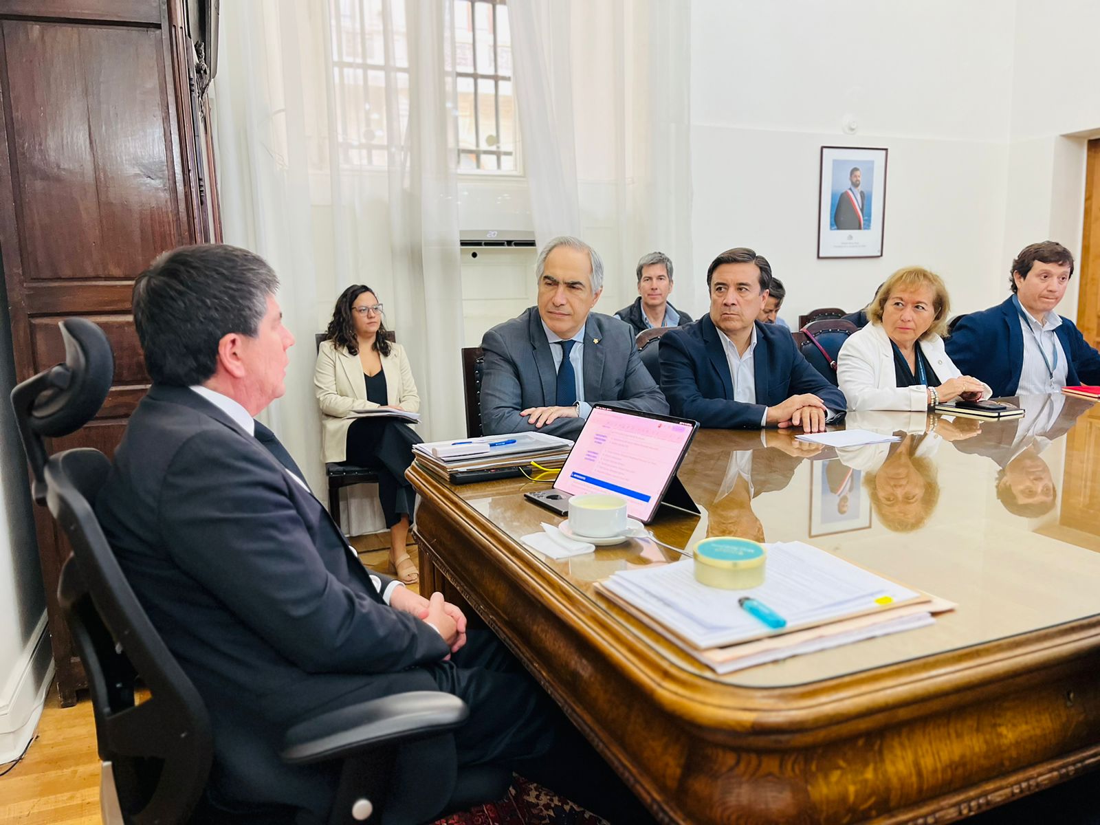 LOS ANDES: Positiva reunión con subsecretario del Interior por expansión del Puerto Terrestre
