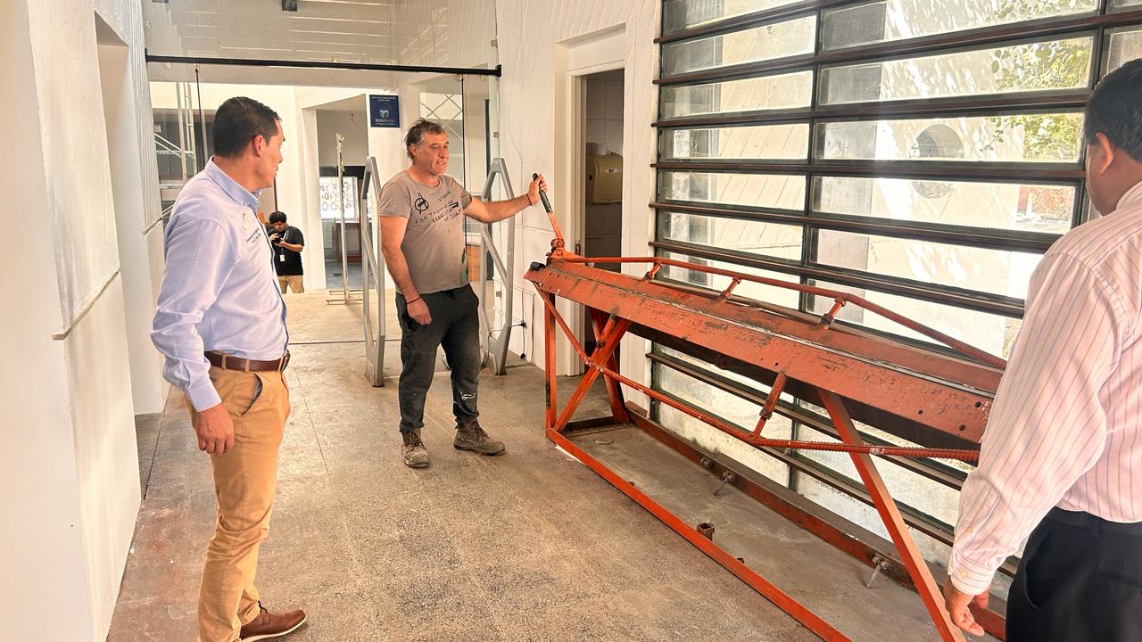 PANQUEHUE: Realizan millonaria inversión en obras de mejoramiento de la biblioteca pública 407 del sector La Pirca 