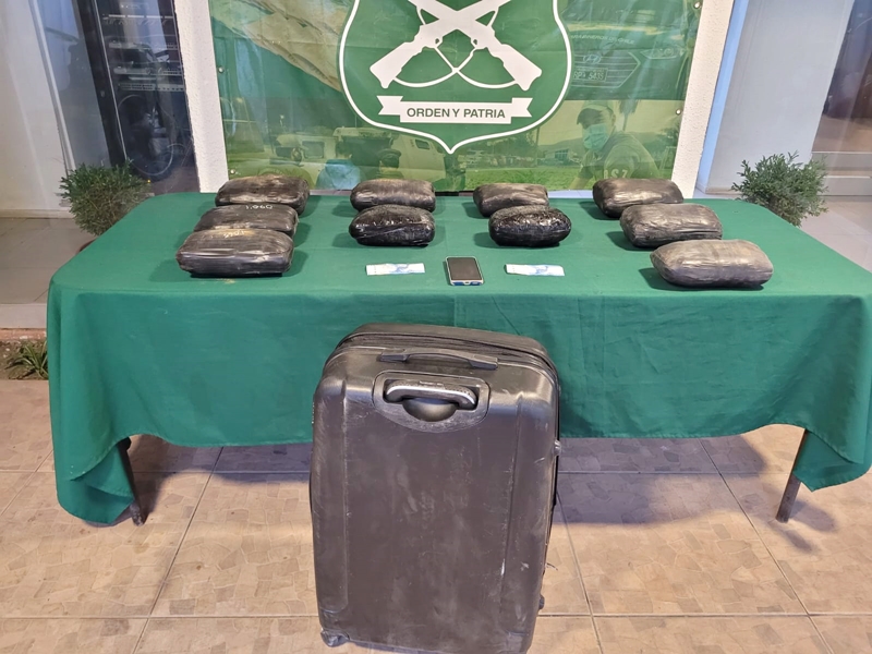 LLAY LLAY: [VIDEO] Boliviano es detenido con casi 10 kilos de marihuana en control carretero en Llay Llay