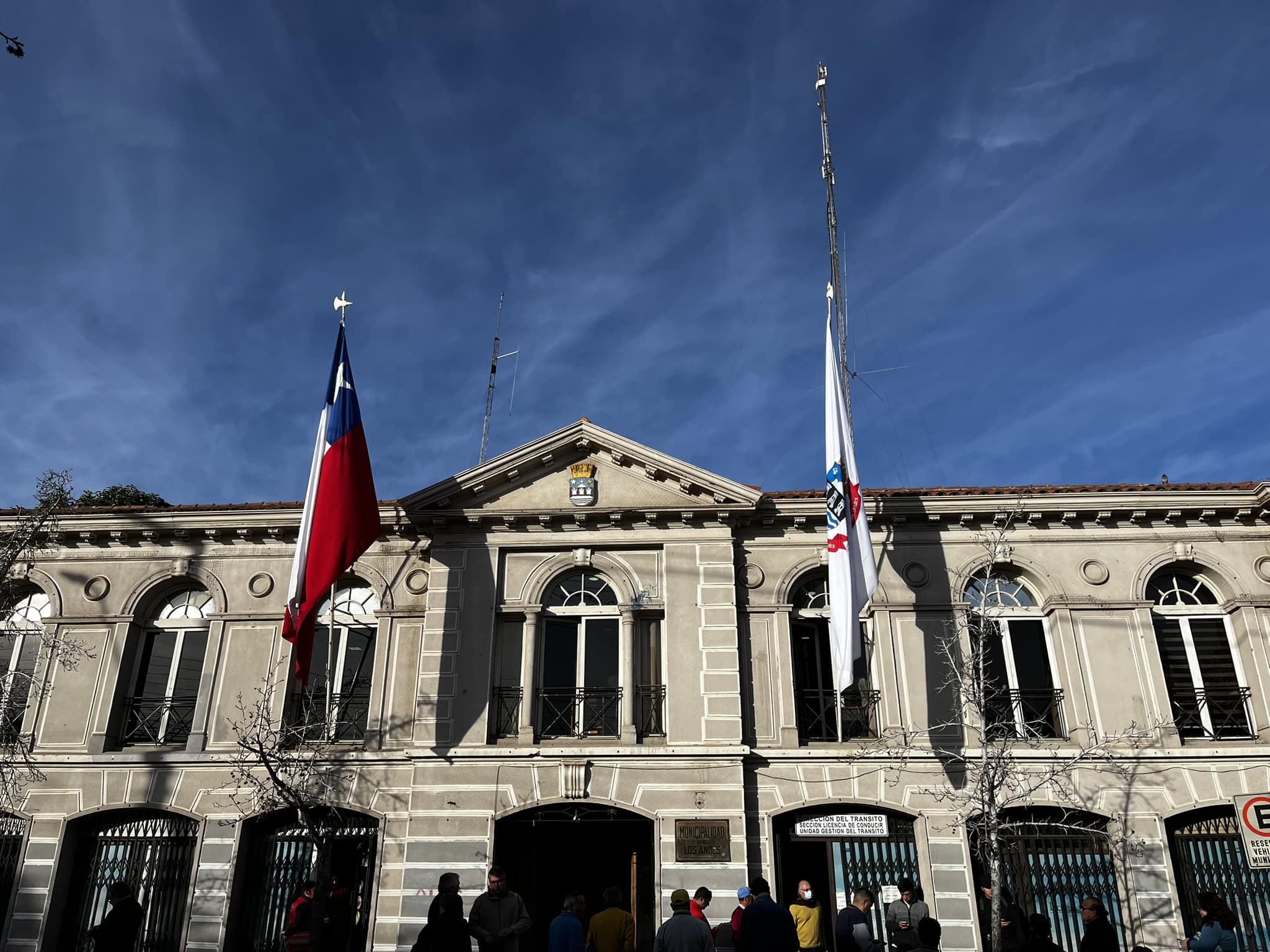 LOS ANDES: Alcalde de Los Andes anuncia procesos administrativos inmediatos por licencias médicas irregulares de funcionarios municipales